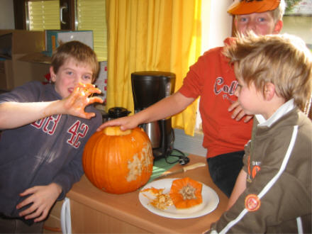 Halloween023.jpg (32823 Byte)