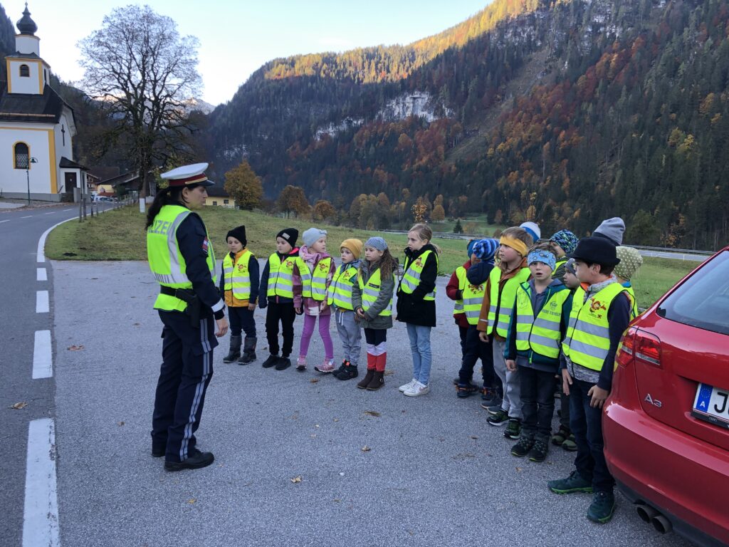 Kinderpolizei Teil 1